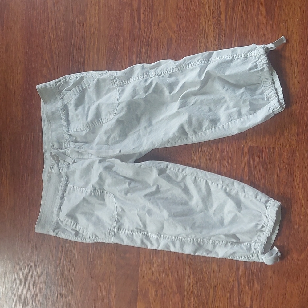 Alfred‎ Sung capris